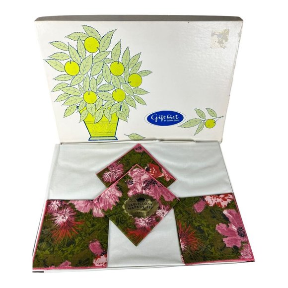 NIB Vintage Gloria Gray Tablecloth & Napkin Set - Picture 1 of 4
